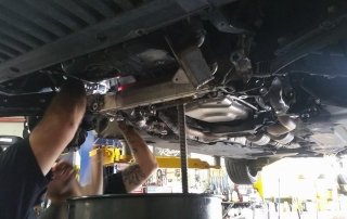 Expert Car Mechanic